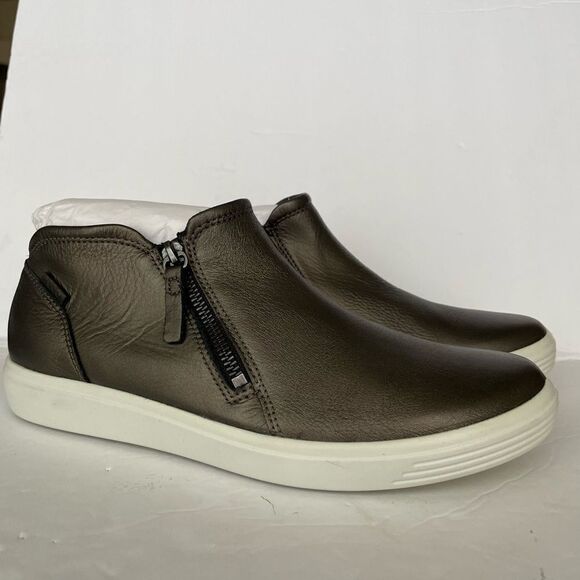 ECCO SOFT 7 LEATHER SLIP ON LOW CUT BOOTS, Sz 10-10.5, NWT, MIB - Picture 1 of 7